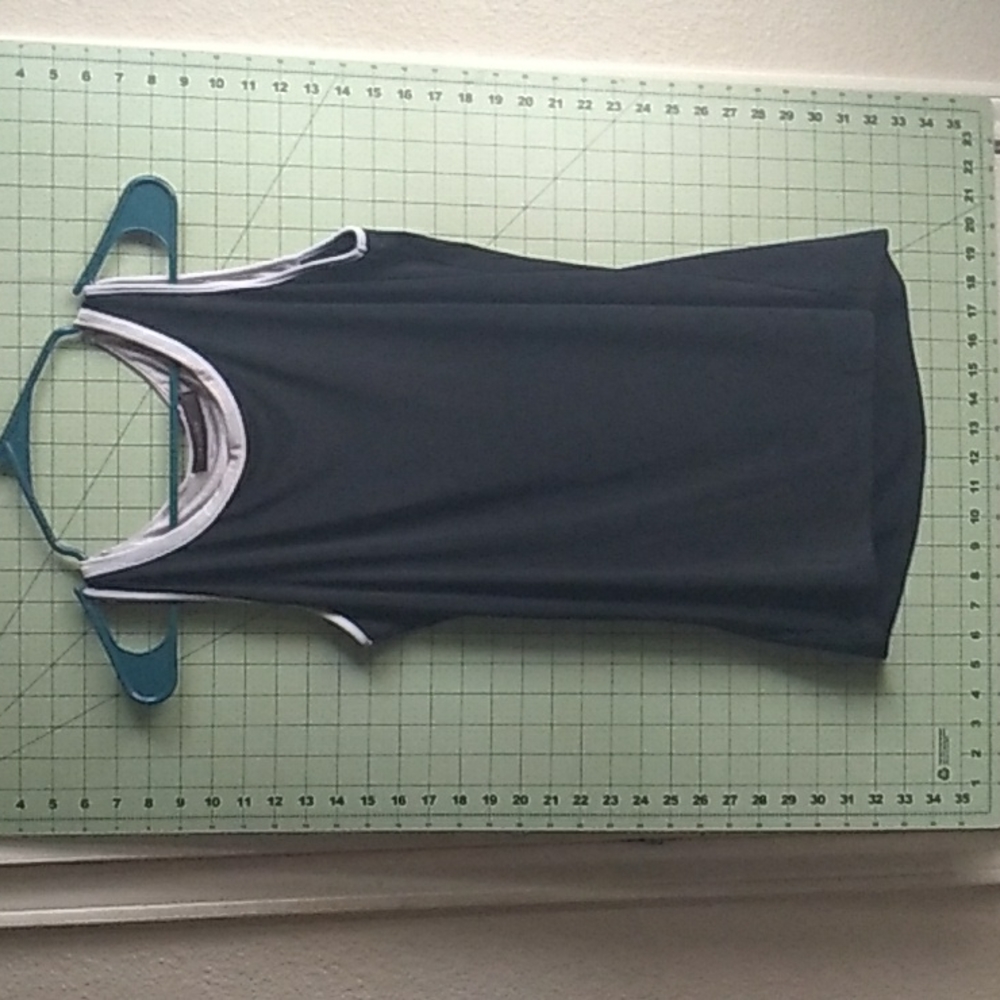 The Limited L black and gray tank top